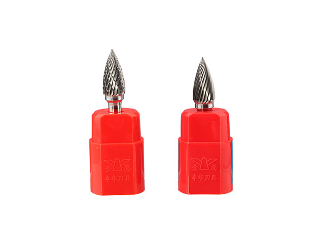 ARC WITH POINTED TOP TYPE G